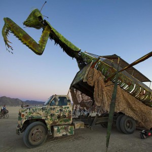 1024px-Burning_man_2010_(4966356687)