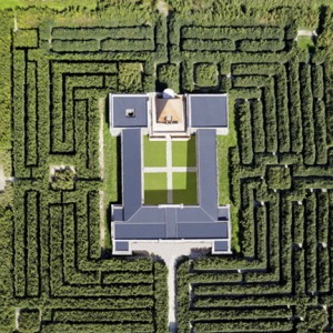the-biggest-labyrinth-in-the-world-is-in-parma-italy-11